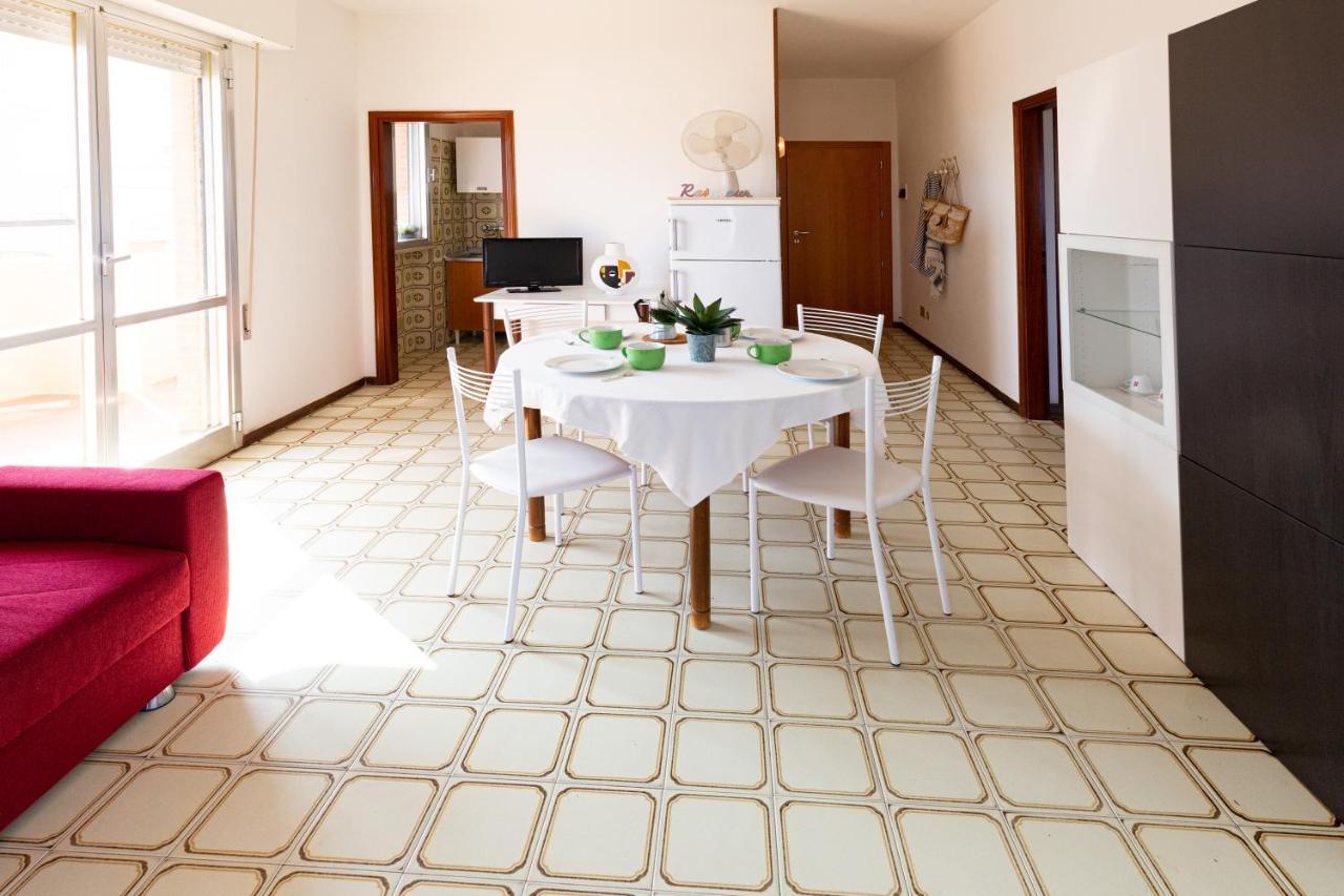 Residence Rainbow Bellaria-Igea Marina Extérieur photo